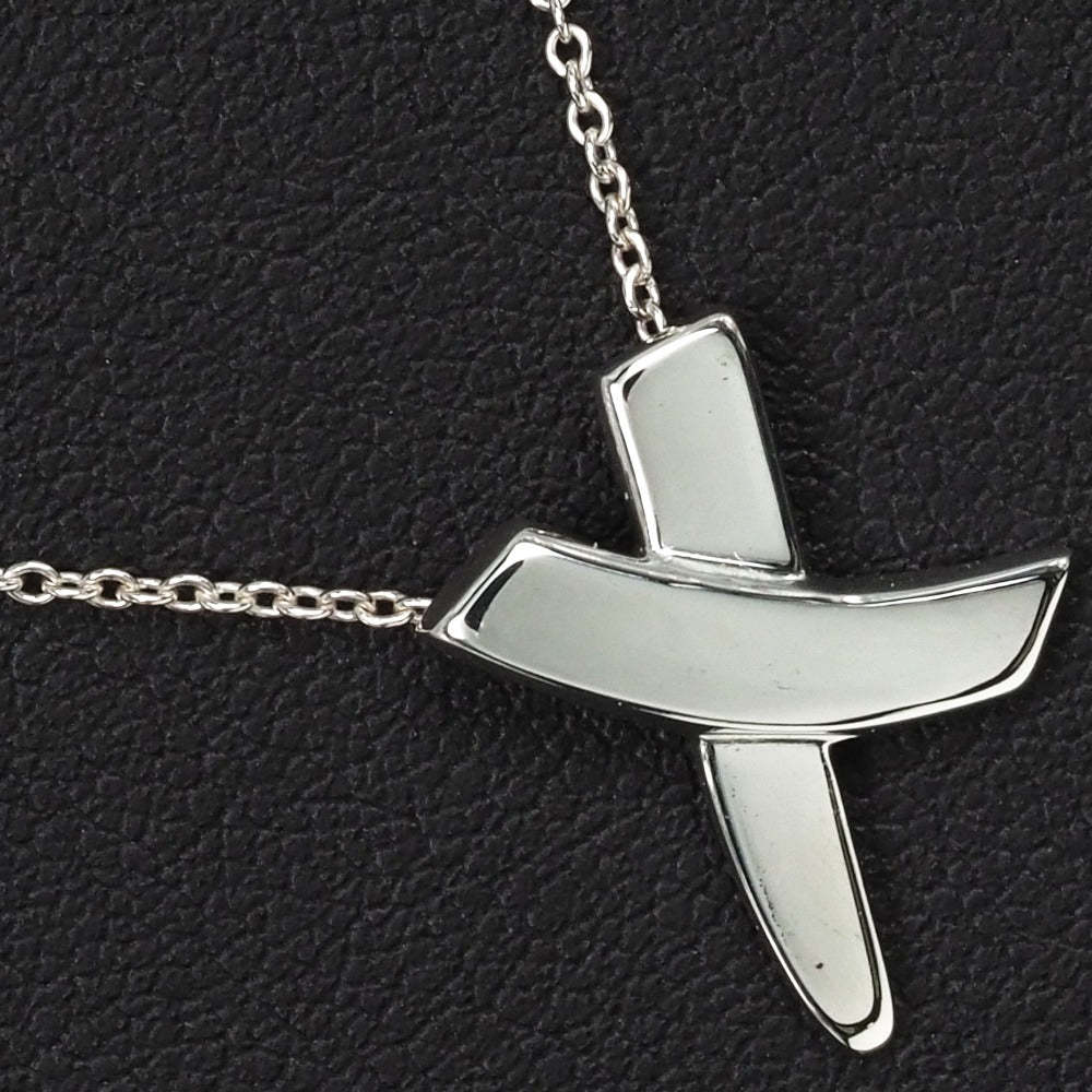 TIFFANY & CO. Kiss Necklace - Picture 3 of 8